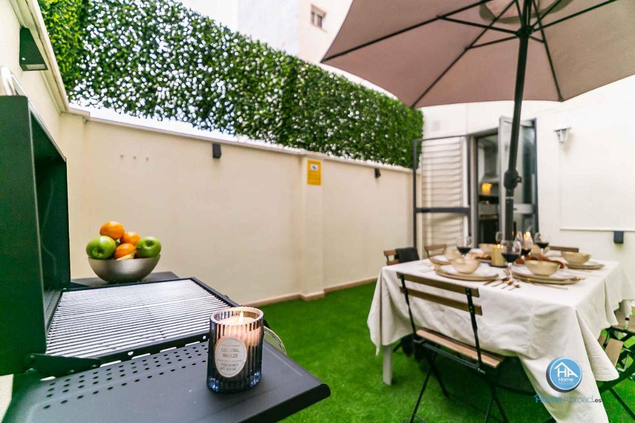 Bajo Urbano Boutique En Carlos Haya Con Terraza Y Parking Malaga Zewnętrze zdjęcie